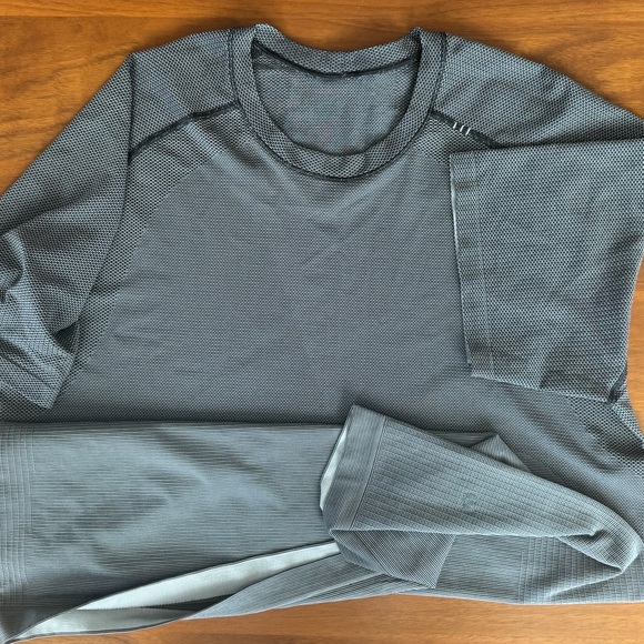Lululemon MVT 2.0 men’s large, grey - Picture 3 of 7